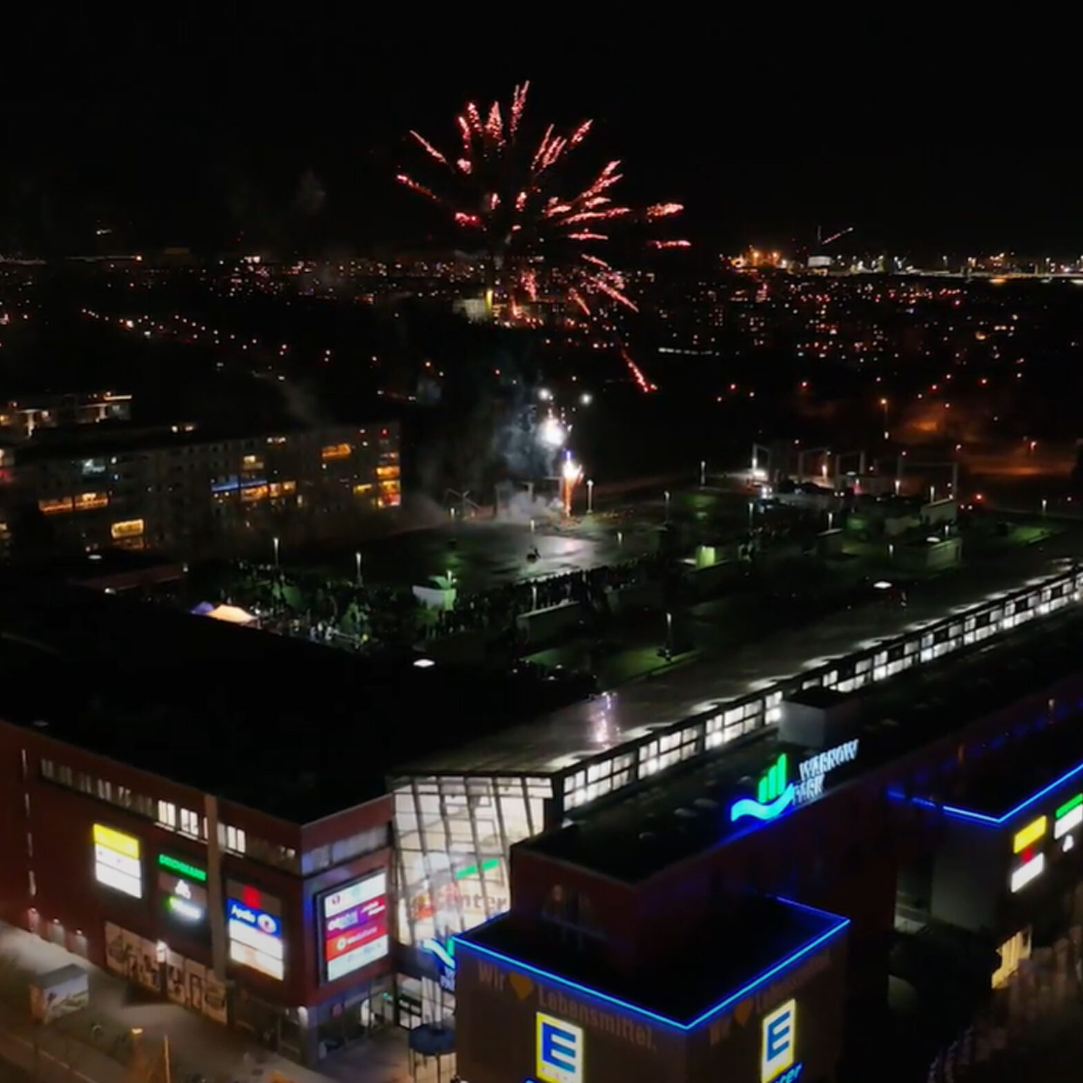 Showfeuerwerk E center Warnow Park