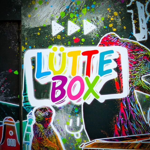 Lütte Box Logo auf Fassade