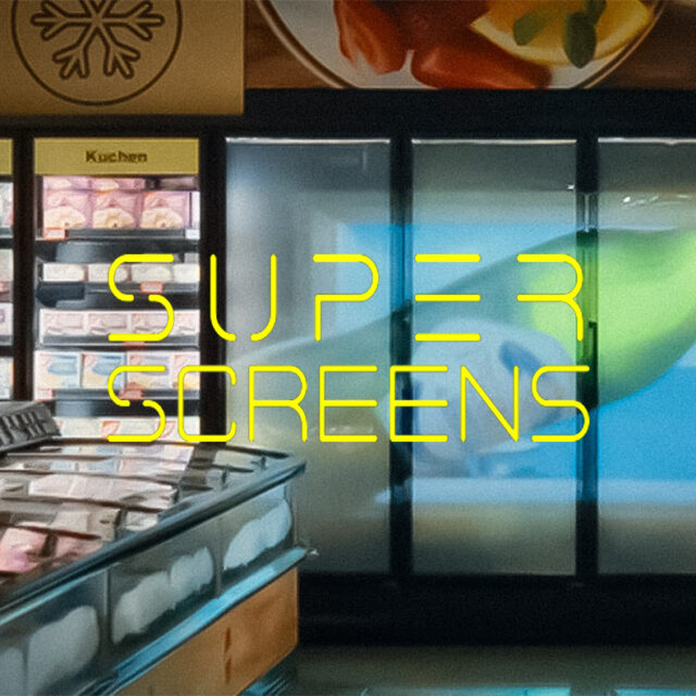 Superscreens im E center Warnow Park