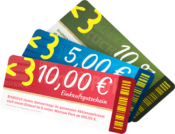 Verschiedene Coupons des E center Warnow Parks hintereinander gefächert.